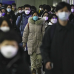 Ante masiva ola de contagios: Japón solicitará PCR negativo a viajeros provenientes de China
